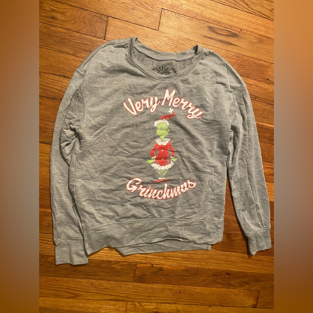 Grinch tshirt